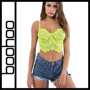 NWT Boohoo Premium Lace Cupped Bralette